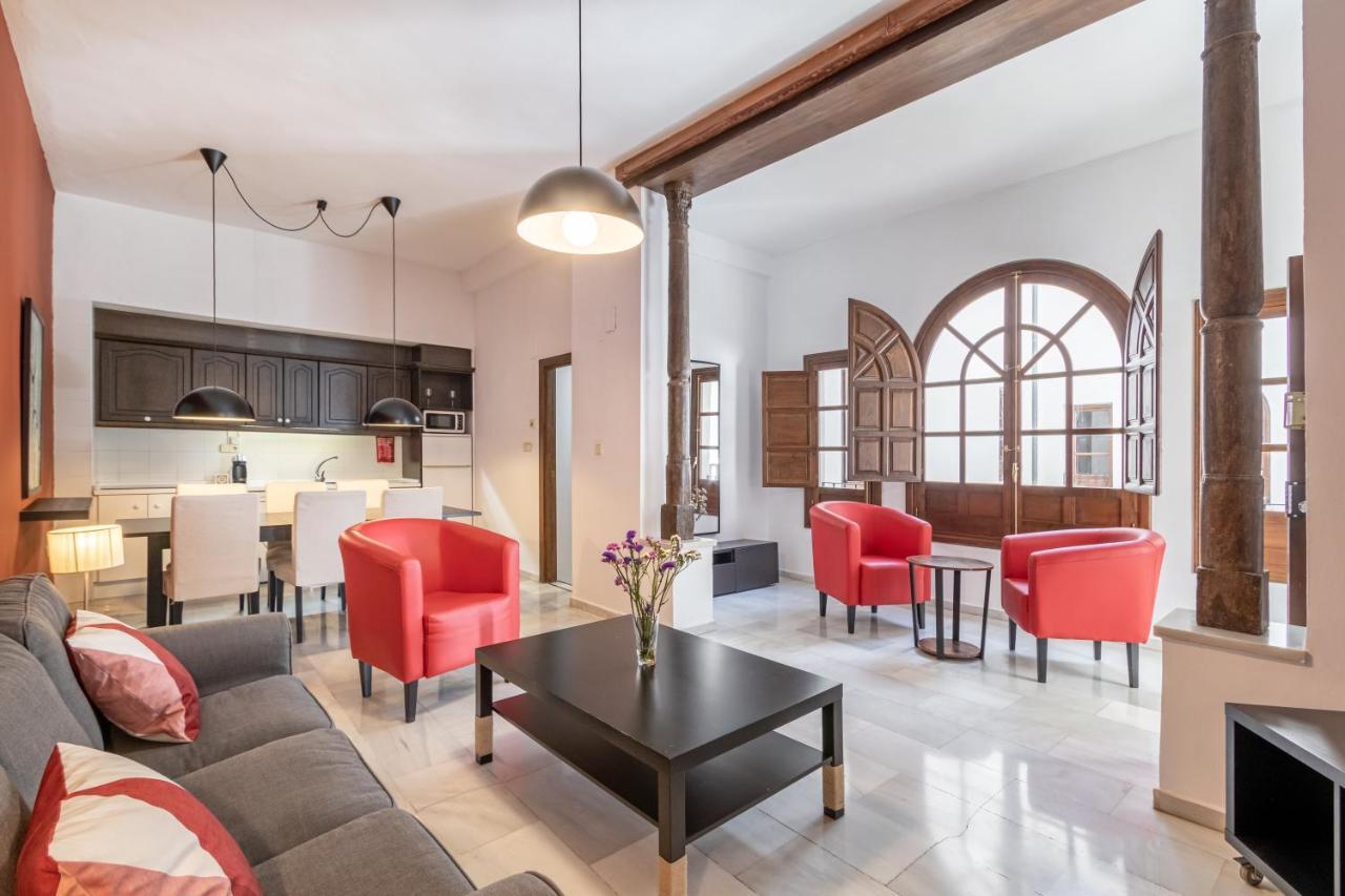 Bns Dauro Suites Гранада Экстерьер фото