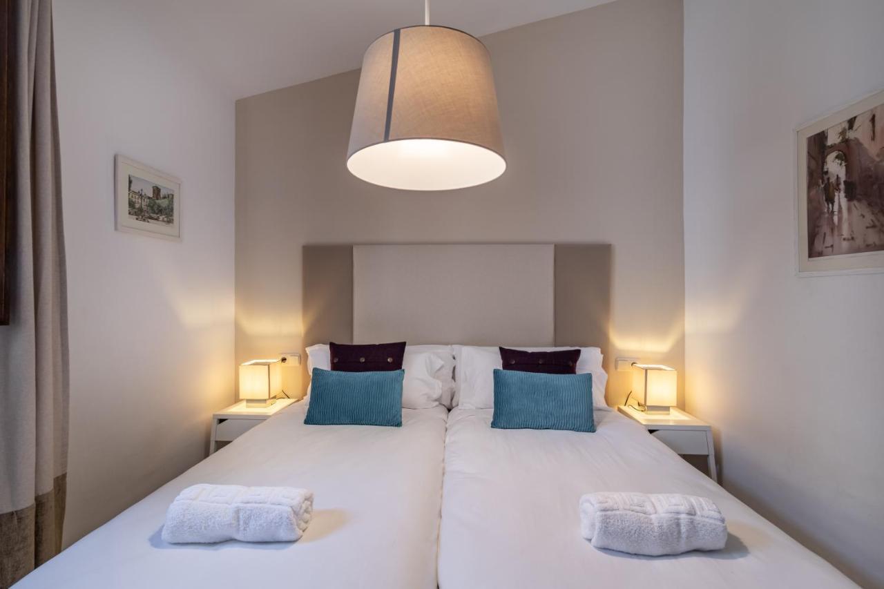 Bns Dauro Suites Гранада Экстерьер фото