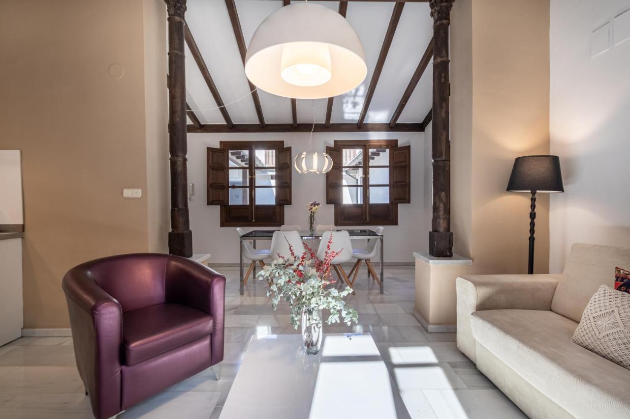 Bns Dauro Suites Гранада Экстерьер фото